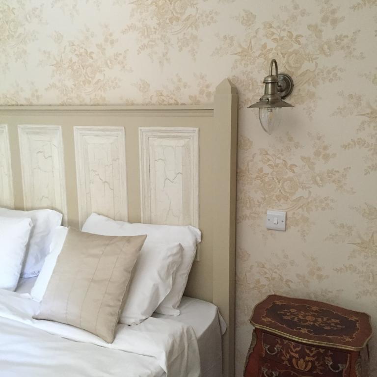 Riverbank, Country Pub And Guesthouse Carrickmacross Esterno foto